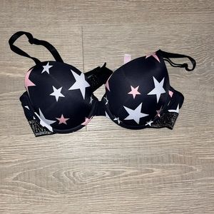 Pink Victoria’s Secret 36C push-up bra